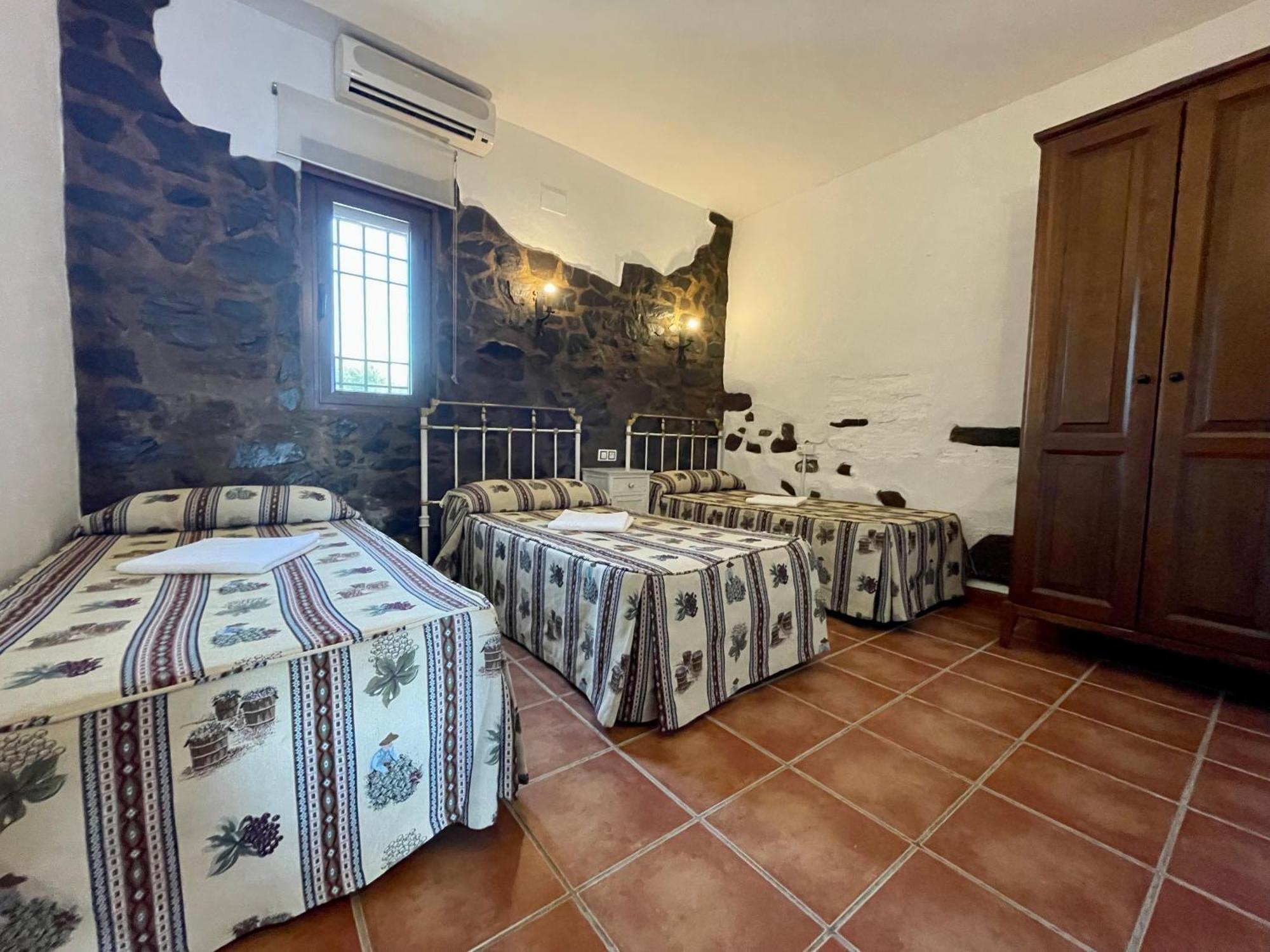 Complejo Rural El Soldado Villa Villanueva del Duque Esterno foto